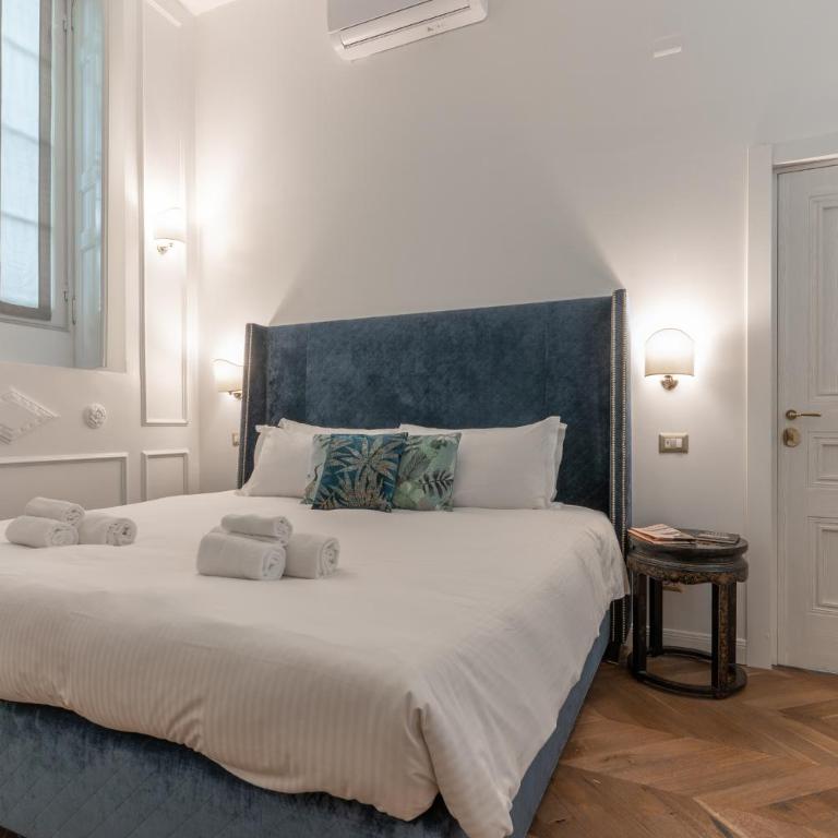 Duomo Smart Suites - Luxury Quadruple Room - 10