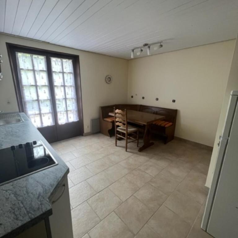 Bas de villa en face du lac de Savines - Maison 1 Chambre - 11