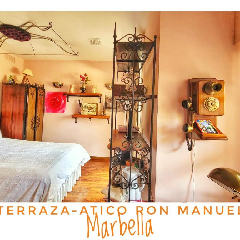 Atico 3 dormitorios Ron Manuel Marbella Centro - Three-Bedroom Apartment - 1