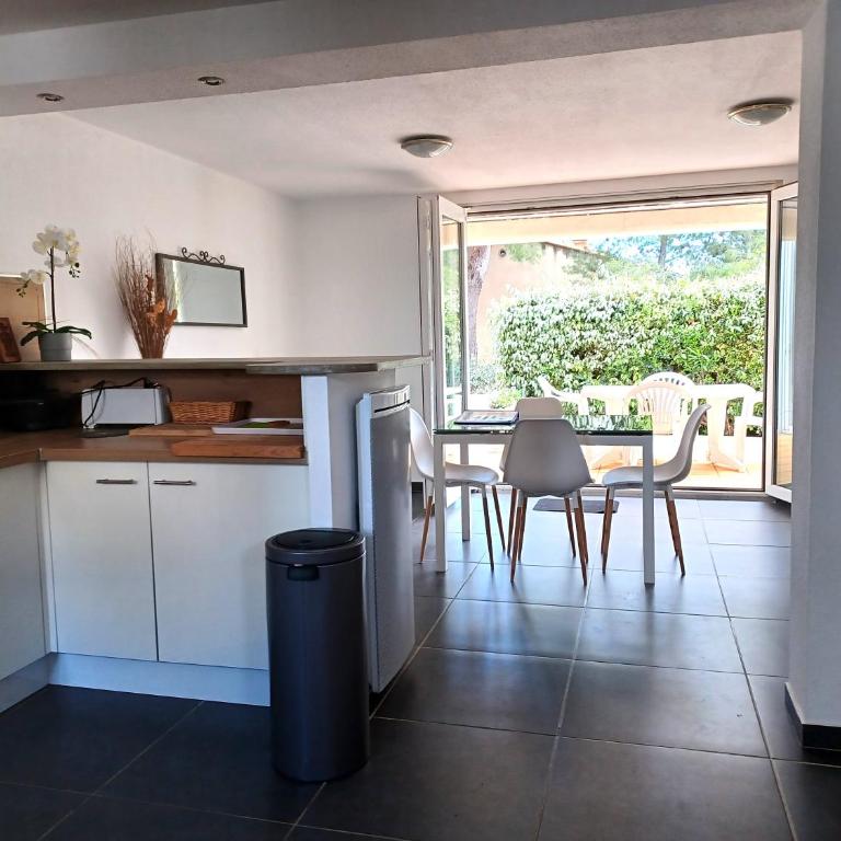 Côte Indigo - Villa 7 personnes, 3 chambres, 3 terrasses - à 150 de la mer - Villa 3 Chambres - 12