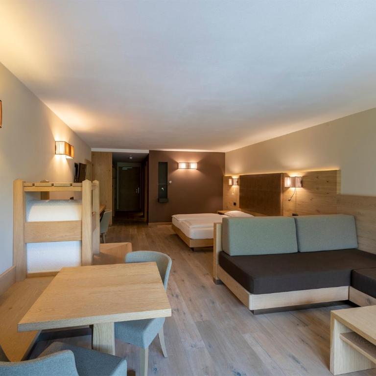 Design & Suite Hotel Ciarnadoi - Junior Suite - 2