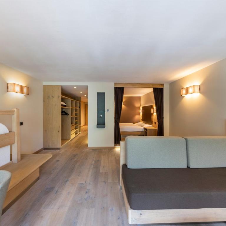 Design & Suite Hotel Ciarnadoi - Junior Suite - 2
