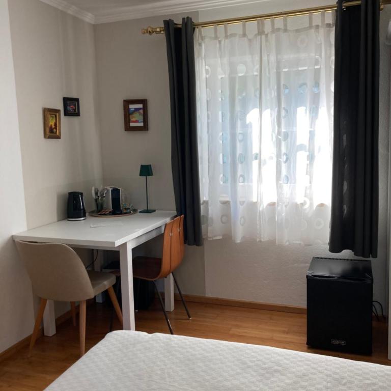 Appartementhaus Dargham - Doppelzimmer - barrierefrei - 4