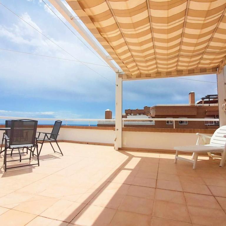AyF FRONTAL AL MAR,TERRAZA DE 40M Y 3 HABITACIONES - Apartamento - 36