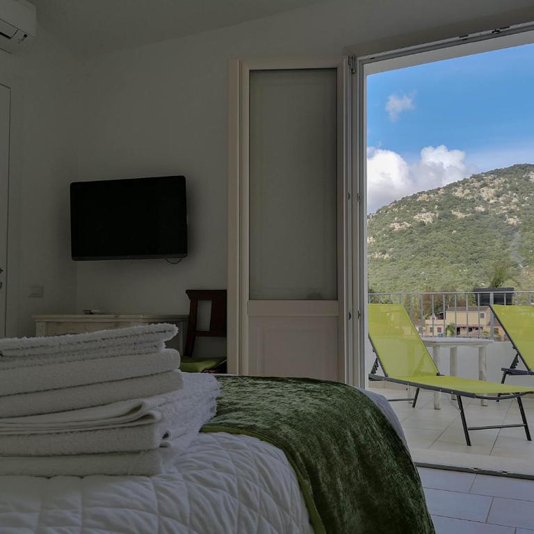 B&B Limone - Double Room with Private Bathroom - 2