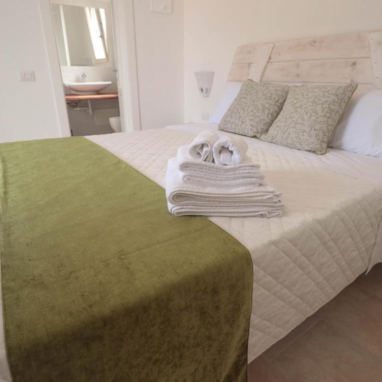 B&B Limone - Double Room with Private Bathroom - 3