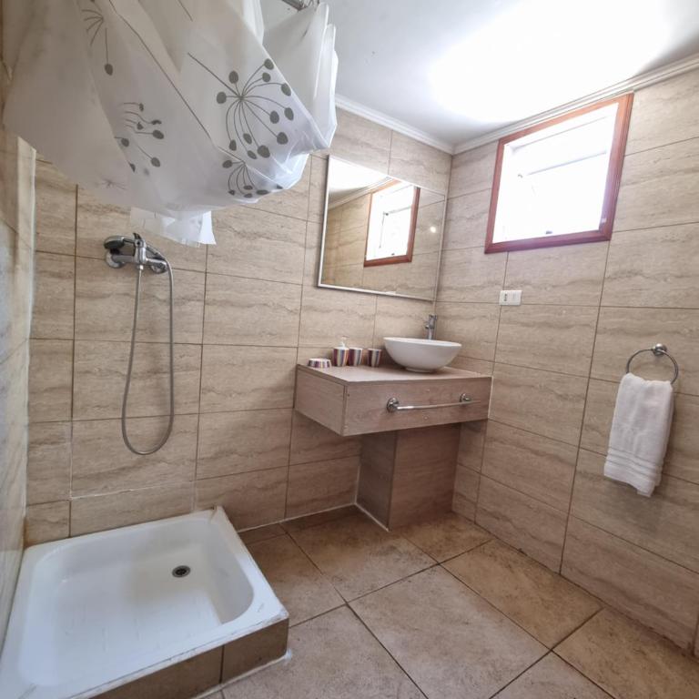Meraki Hostel - Cerro Alegre - Valparaíso - Suite Estándar - 4