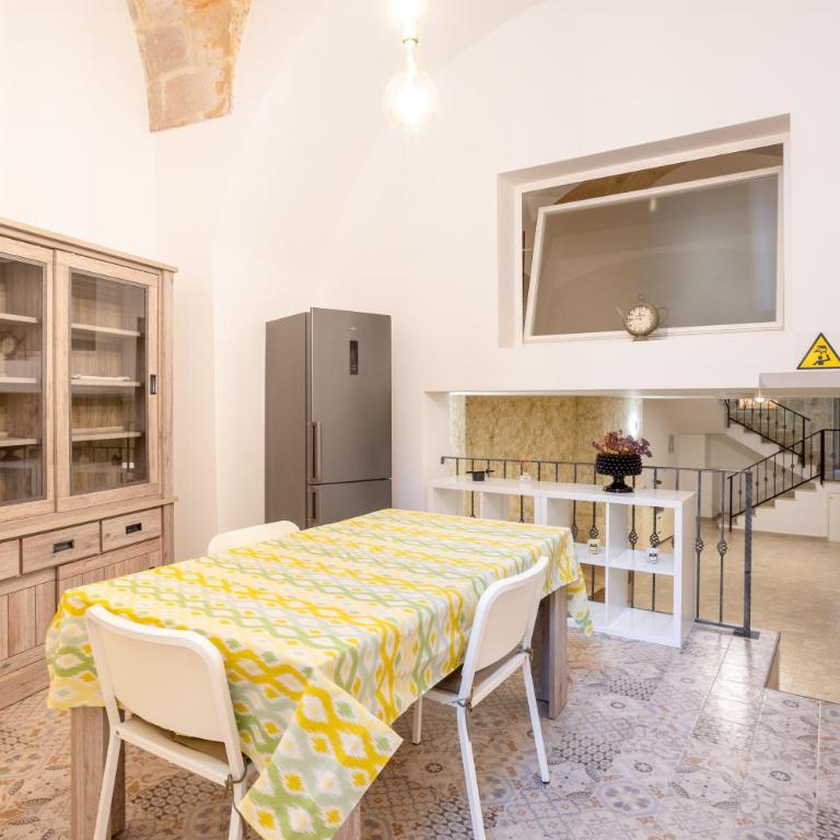 ConVivo Apartment Palazzo Galateo - Deluxe Apartment - 4
