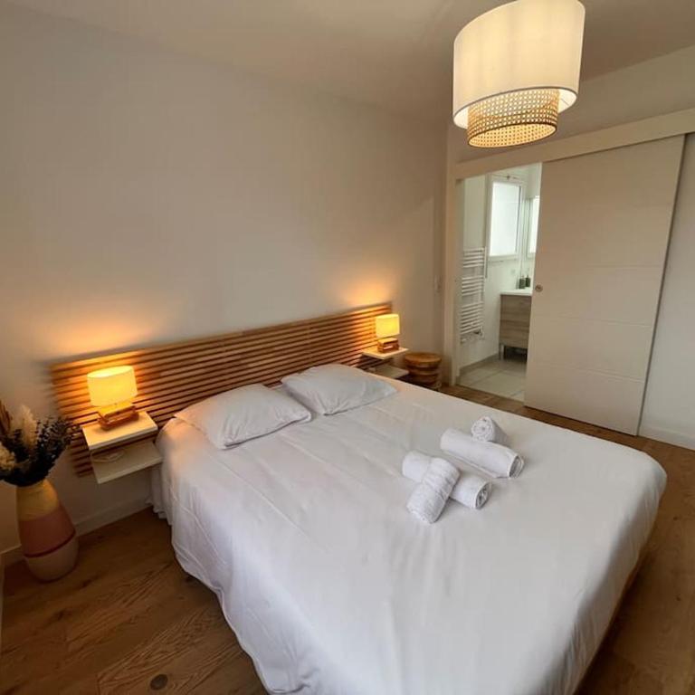 la villa d'Irissou - Maison 3 Chambres - 14