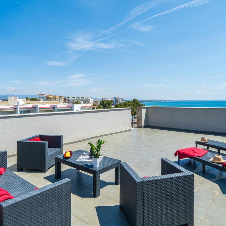 Hauzify I Apartaments Panoramic - Apartamento con terraza solárium privada - 3a planta - 6