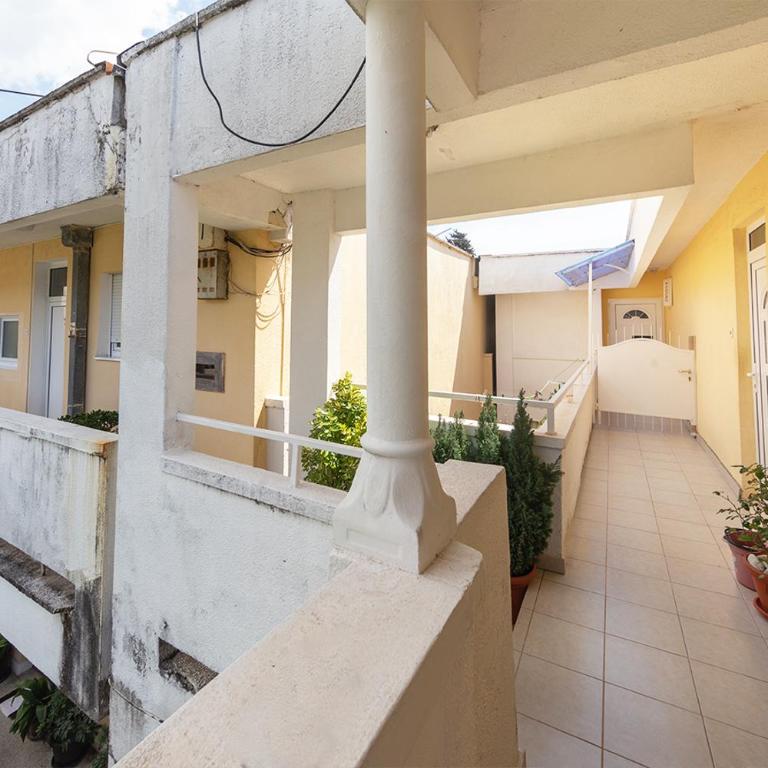 Bay View Apartment - Studio with Sea View - 28