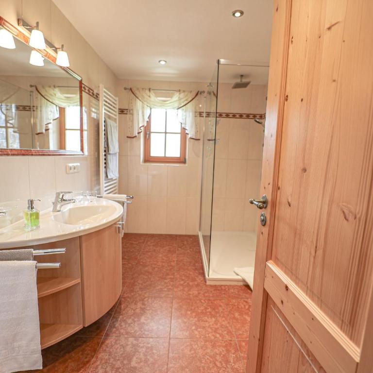 Gästehaus Almblick - Apartamento con ducha - 5