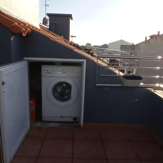 Ático céntrico con terraza y vistas al mar - Two-Bedroom Apartment - 19