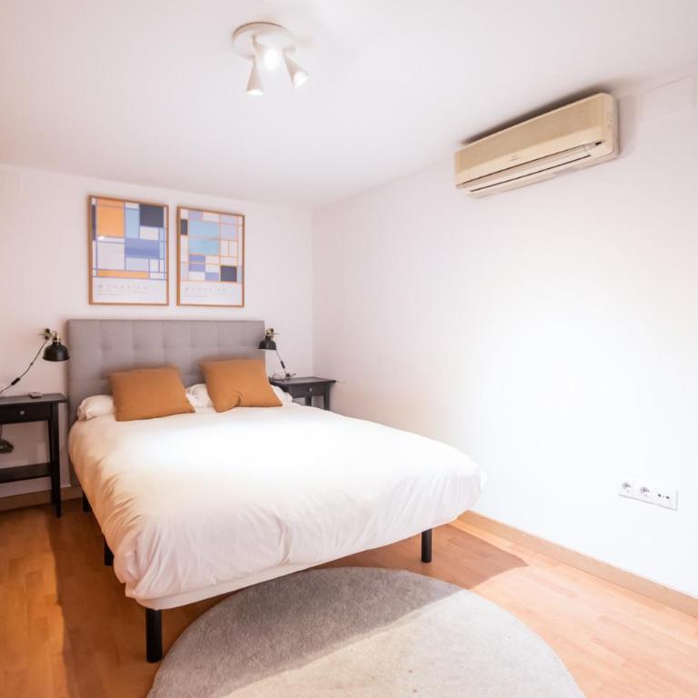 E3val1048 - Newly Decorated Flat closed to the cent - Two-Bedroom Apartment - 6