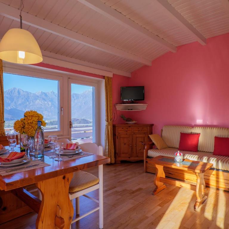 Casa del Sole - Appartamento con Terrazza e Vista Piscina - 11