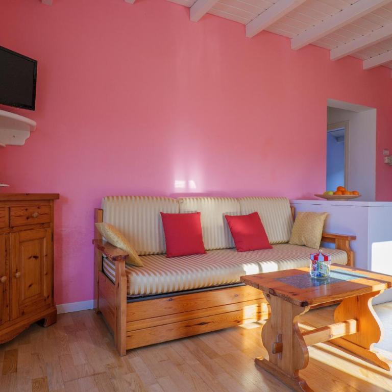 Casa del Sole - Appartamento con Terrazza e Vista Piscina - 10