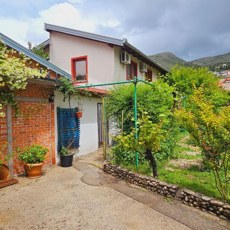 Guest House Goa Mostar - Double Room with Shared Bathroom - 9