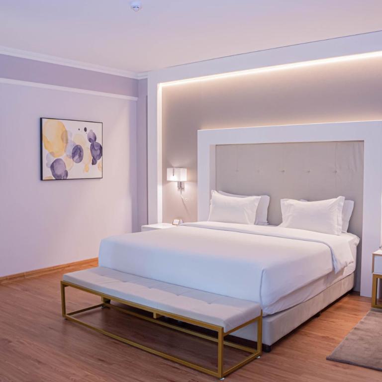 Bisinii Boutique Hotel - Junior Suite - 9