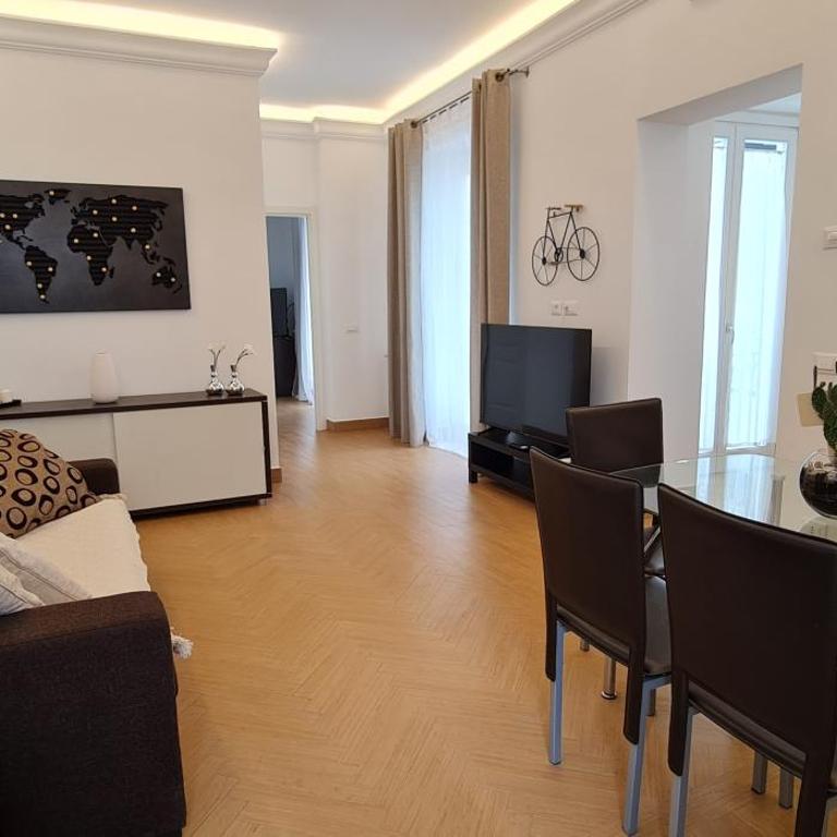 Di Fresco Apartments Luxury Suites - One-Bedroom House - 9