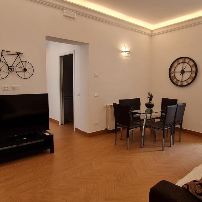 Di Fresco Apartments Luxury Suites - One-Bedroom House - 4