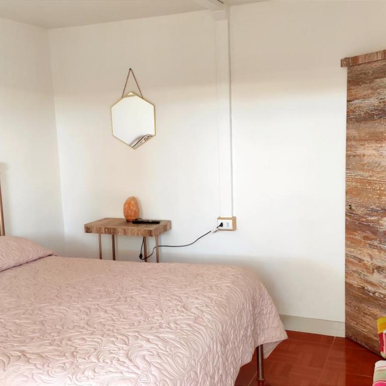 Pirca Hostal - Habitación Doble con baño privado - 2