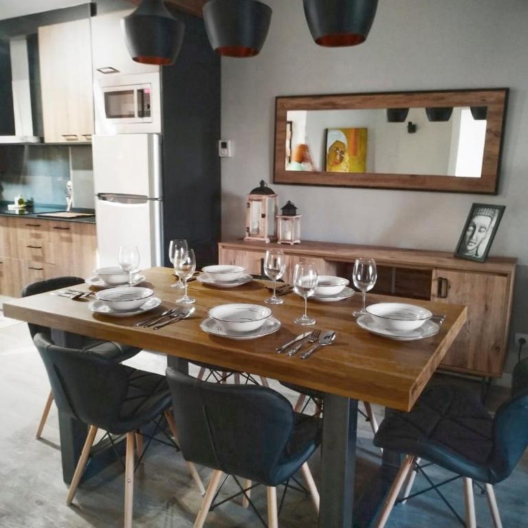 Precioso apto, con piscina en puerto de Cambrils, wifi y parking incluido - Apartamento de 2 dormitorios - 12