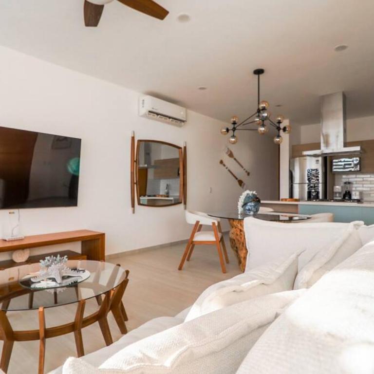 Brand new apt - pool in terrace - beach 1 minute! - Two-Bedroom Apartment - 8
