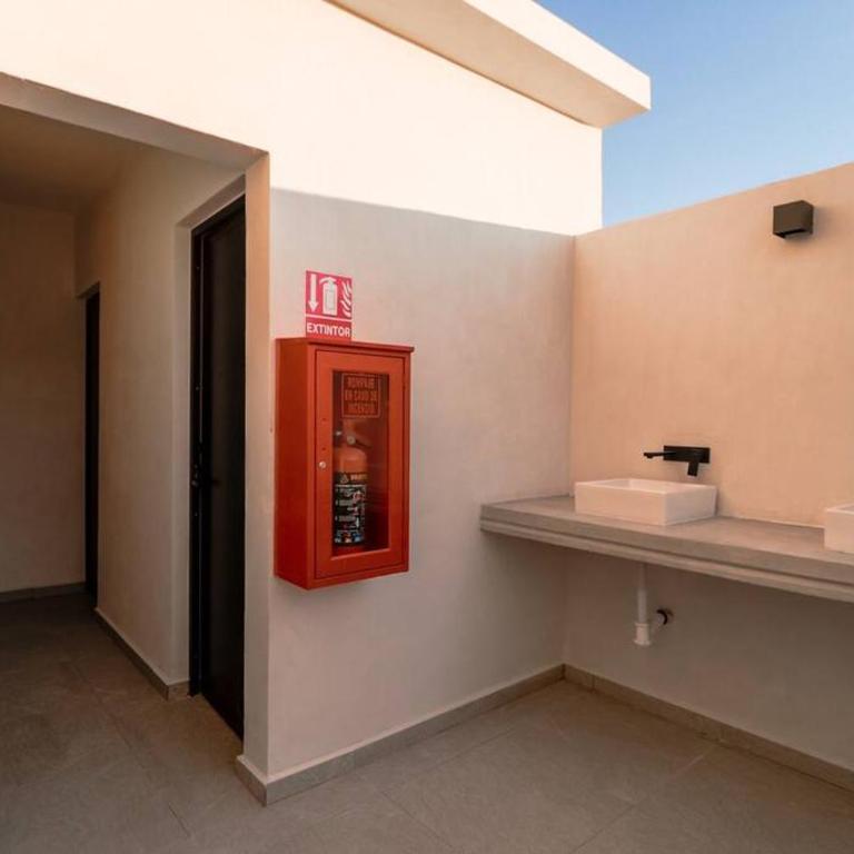 Brand new apt - pool in terrace - beach 1 minute! - Two-Bedroom Apartment - 18