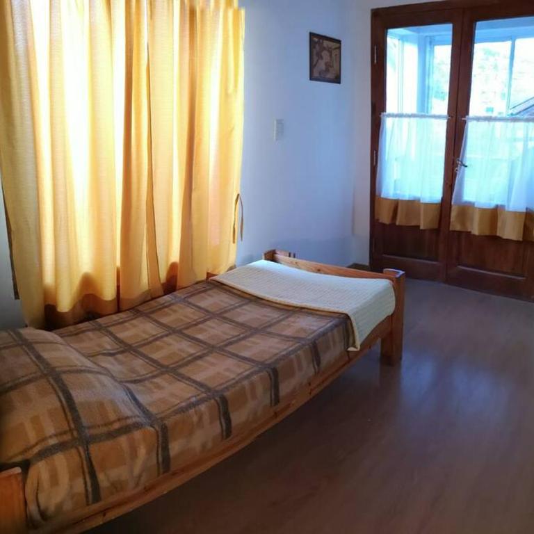 Amplia casa con estacionamiento - Casa con 1 dormitorio - 13