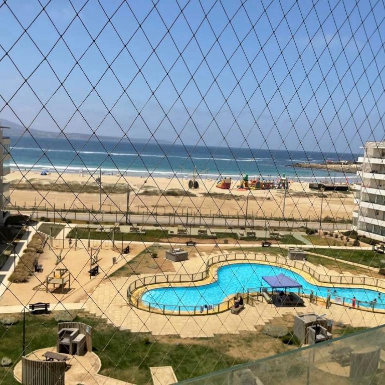 Departamento a metros de playa - Apartamento de 3 dormitorios - 1
