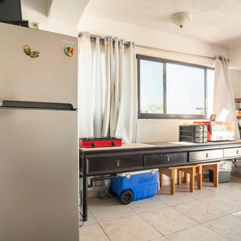 Gran habitacion con terraza vista espectacular, piscina - Apartamento con vistas al mar - 11