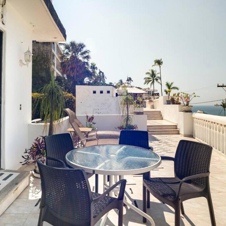 Gran habitacion con terraza vista espectacular, piscina - Apartamento con vistas al mar - 8