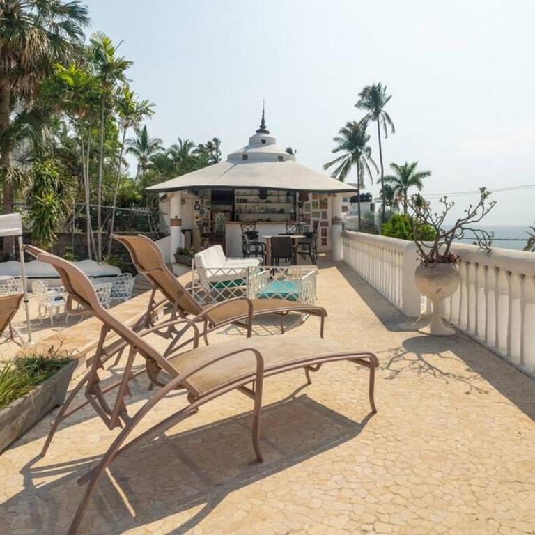Gran habitacion con terraza vista espectacular, piscina - Apartamento con vistas al mar - 5