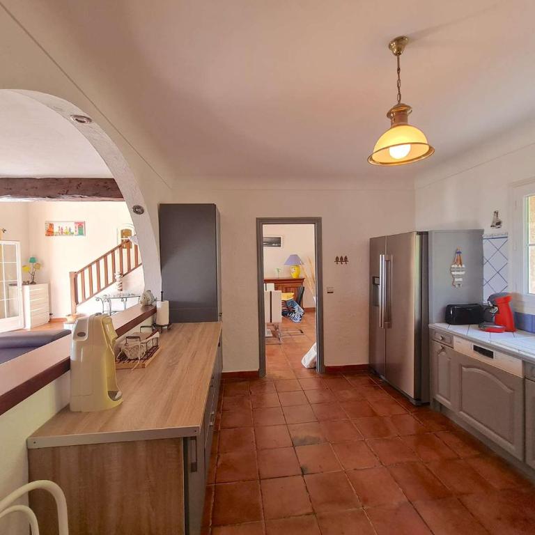 Villa spacieuse avec piscine et vue mer à Cavalaire - FR-1-226B-147 - Villa - 7