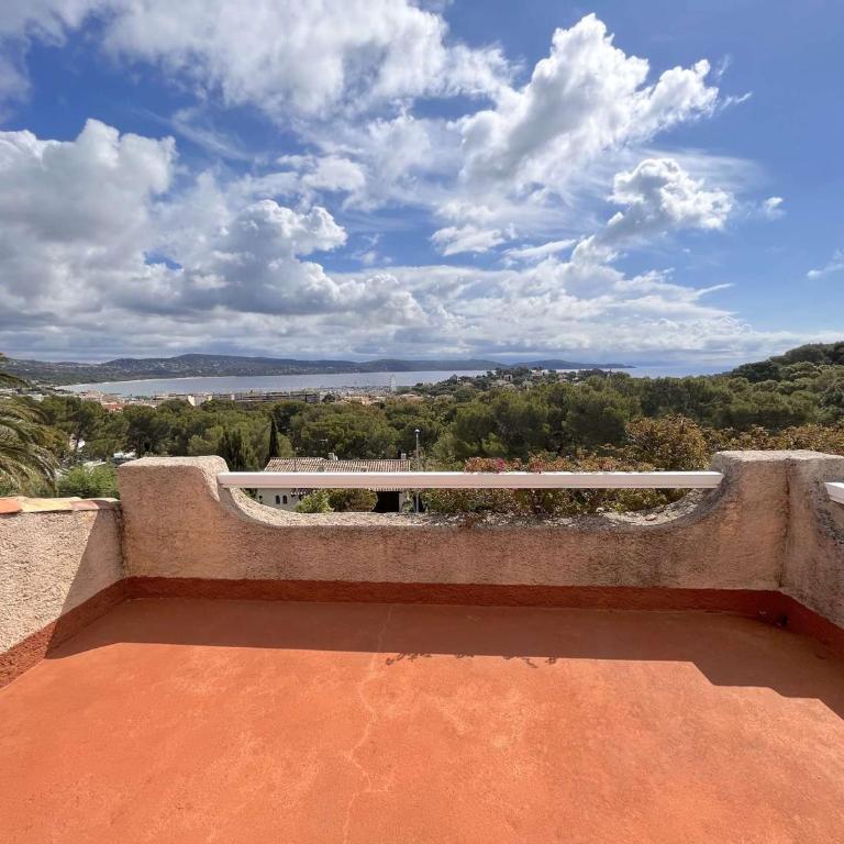 Villa spacieuse avec piscine et vue mer à Cavalaire - FR-1-226B-147 - Villa - 10