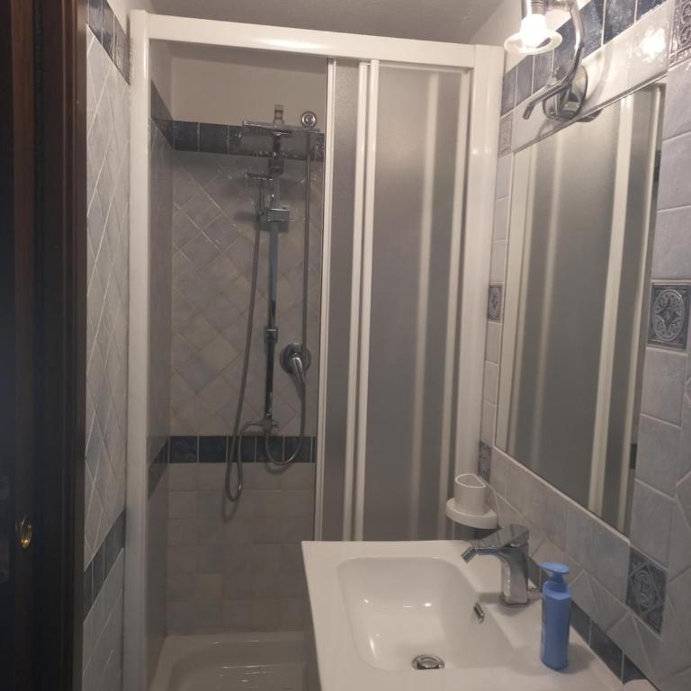 Maison fleurie - Villa con 2 Camere da Letto - 28
