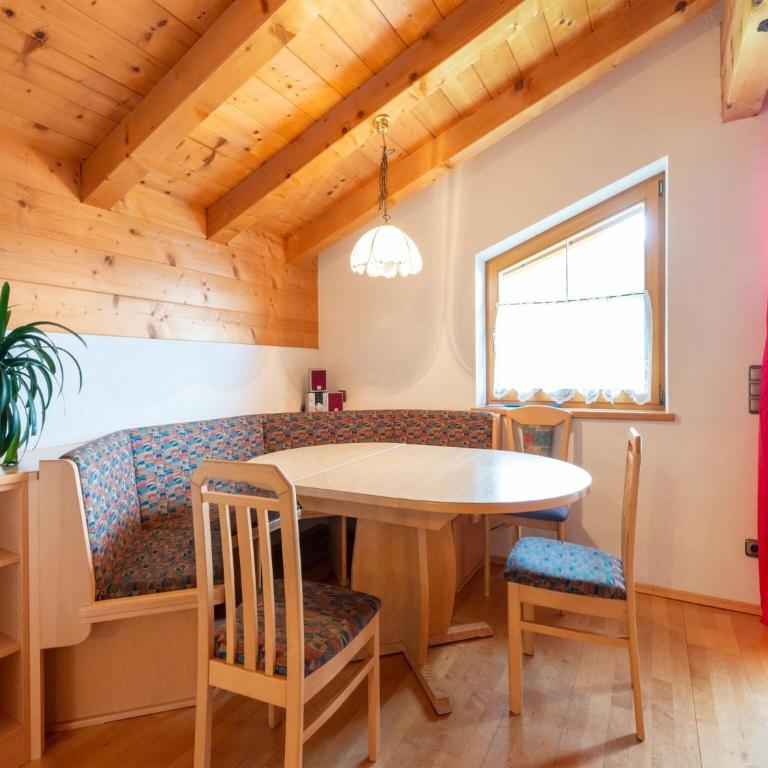 Chalet in Gattererberg near Ski Slopes - Apartment mit 3 Schlafzimmern - 5