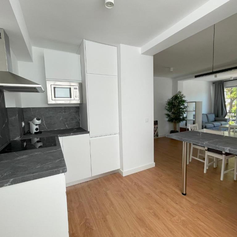 Apartamento Colina B 19. - Three-Bedroom Apartment - 24