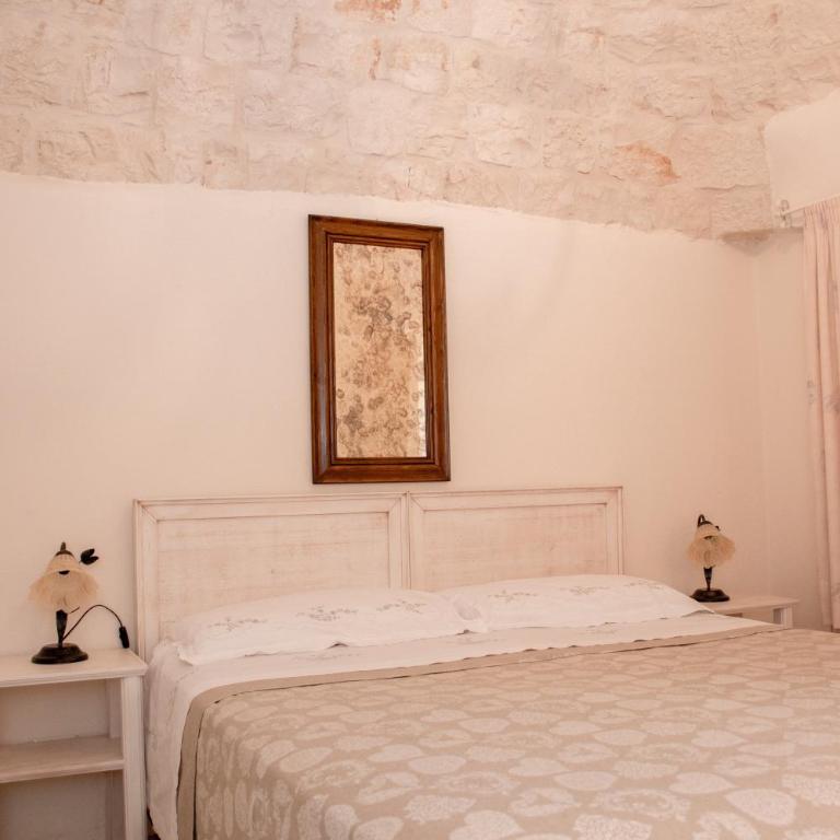 Micele Holiday Houses - Trullo con 2 Camere da Letto - 9