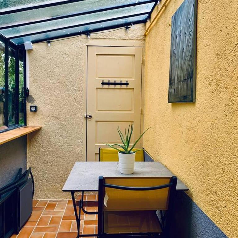 Le Mimosa, Maison-Jardin dans Rennes- 2 chambres - Appartamento con 2 Camere da Letto - 3