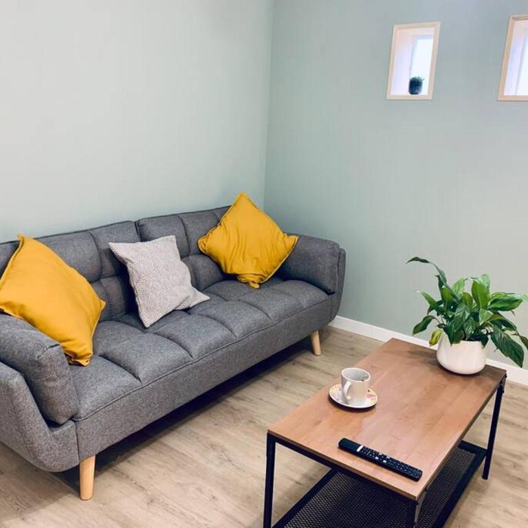Le Mimosa, Maison-Jardin dans Rennes- 2 chambres - Appartamento con 2 Camere da Letto - 6