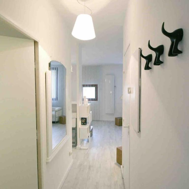 Joli appartement au cœur de la ville - Apartamento de 1 dormitorio - 9