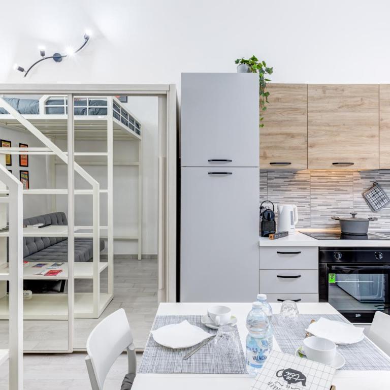 San Donato - Grazioso Moderno Monolocale - 600 m Metro Principi d'Acaja - Appartamento con 1 Camera da Letto - 15