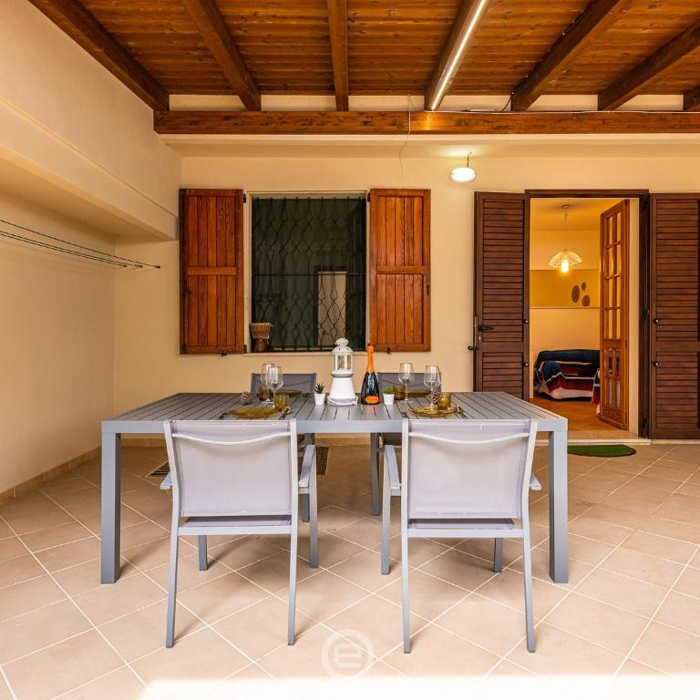 Casa Adele - Steps to Cala Sinzias Beach - Three-Bedroom House - 28
