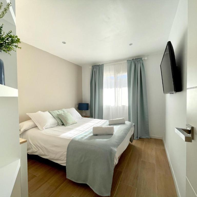 Precioso ático cerca de la playa y Port Aventura - Apartment - 1