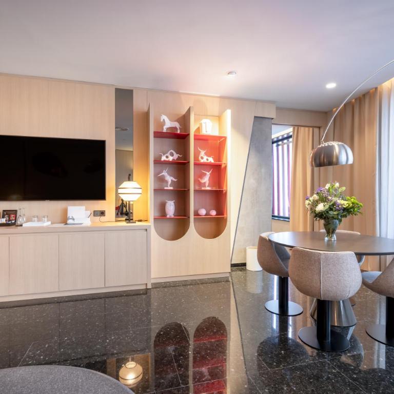 Hotel Porta Fira 4* Sup - Suite Presidencial - 6