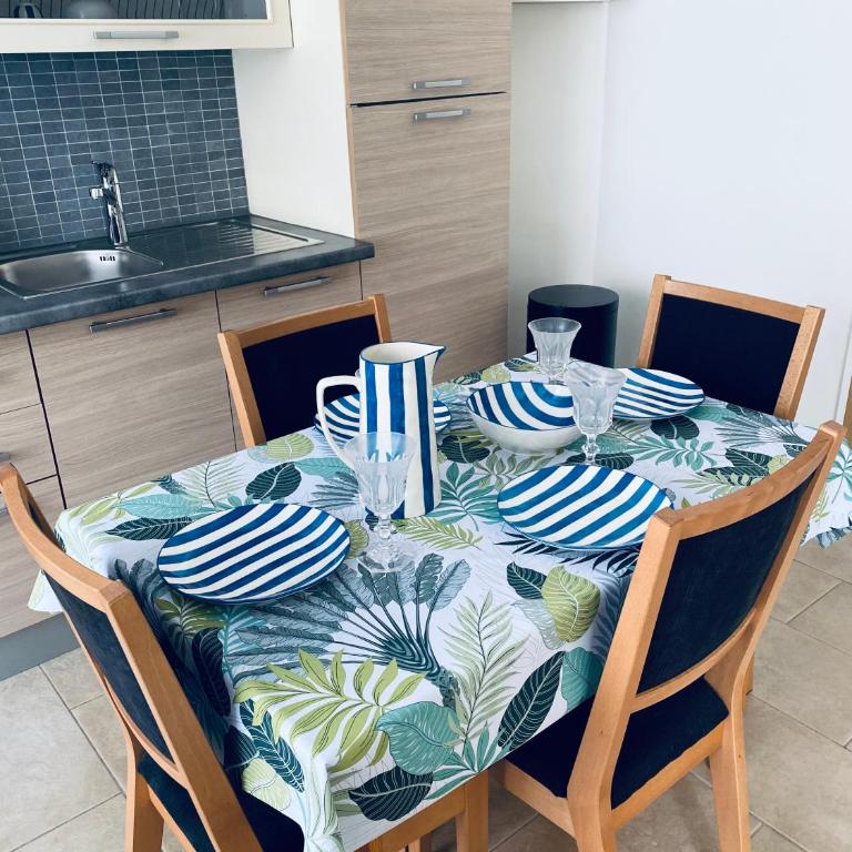 Appartement Cannes centre ville pour congrès ou vacances à 5 min de la Croisette, plage - Apartamento de 2 dormitorios - 5