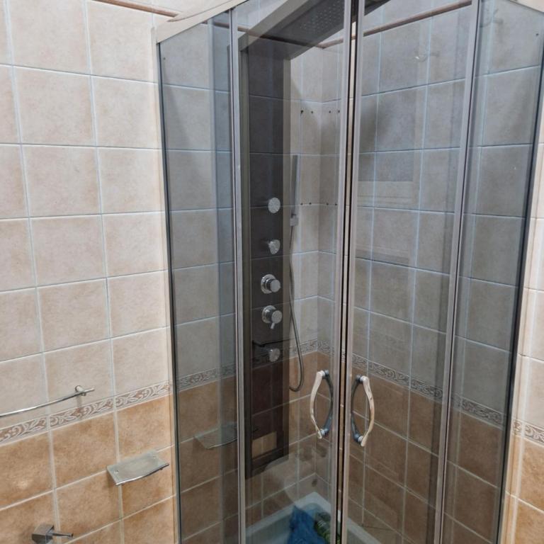 WHITEHOUSE - Comfort Triple Room - 1