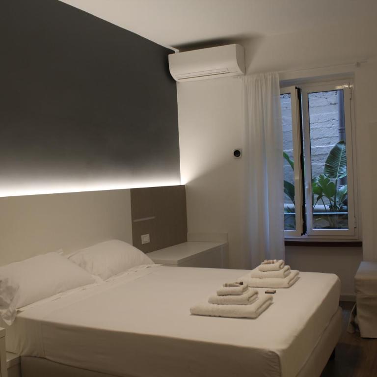 Albergo Augusta B&B - Camera Familiare Standard - 8