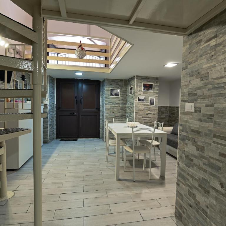 San Camillo House - Appartamento con 2 Camere da Letto - 3